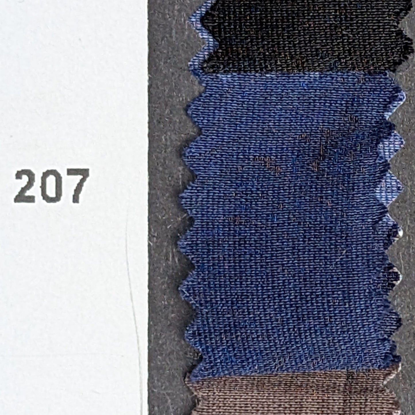 Tessuto leggero velato e trasparente in tencel e poliestere - JULIA