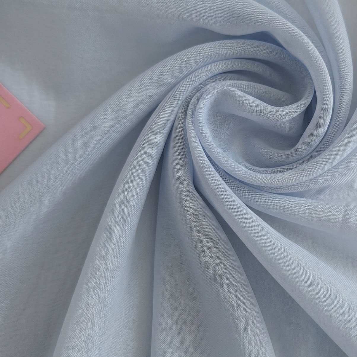 Organza Elegante e Trasparenze Sofisticate - TINA